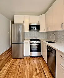 1348 Putnam Avenue, #1L