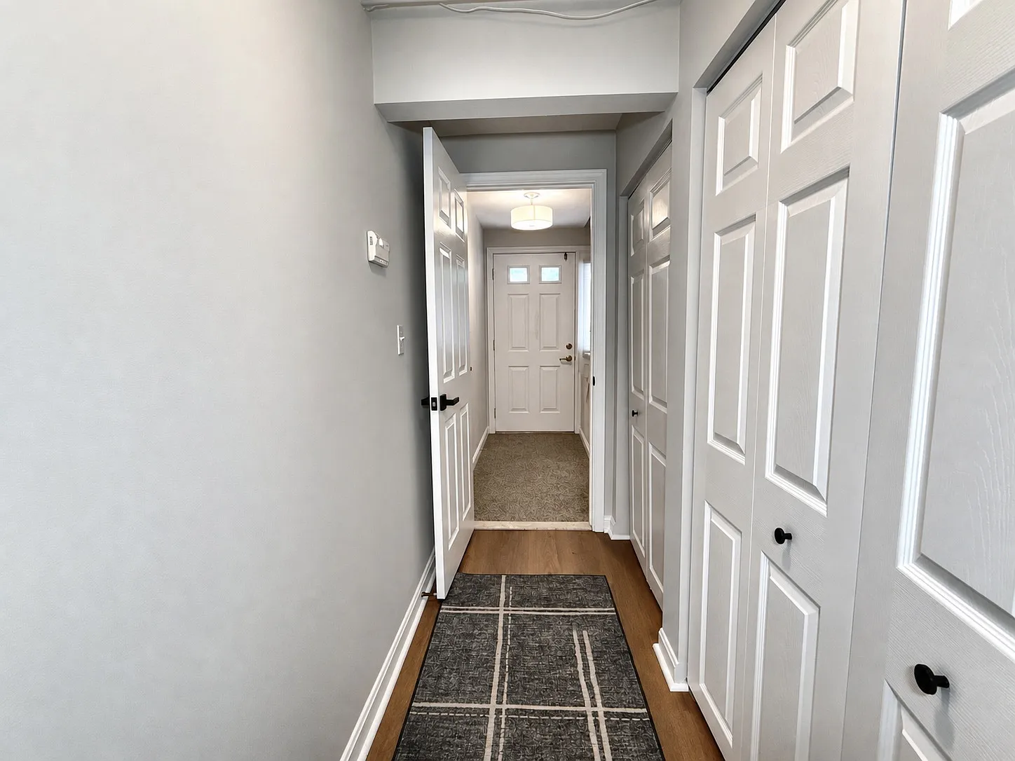 2 bed, 2.5 bath, 1471 sqft, $4,800 — Photo 4