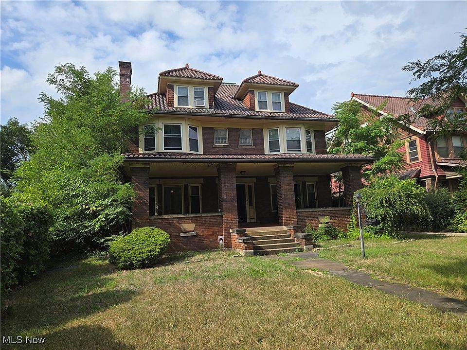 1st image of 11103 Wade Park Ave