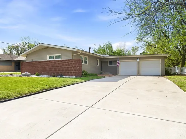 5701 Memphis St, Wichita, KS 67220