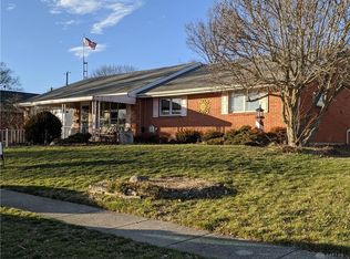 1055 Royalton Dr, Vandalia, OH 45377