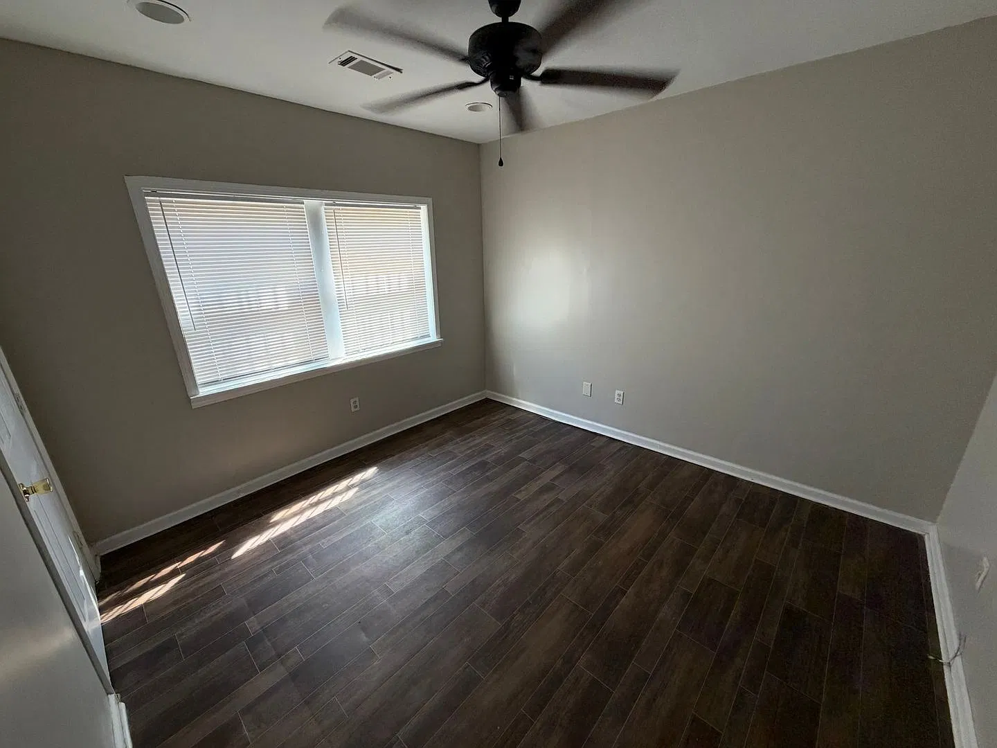 Welcome Home to 2442 Glenn Street, Jackson, MS 39204! — Photo 3