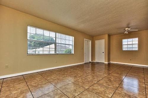 3rd image of 406 Margot Ct