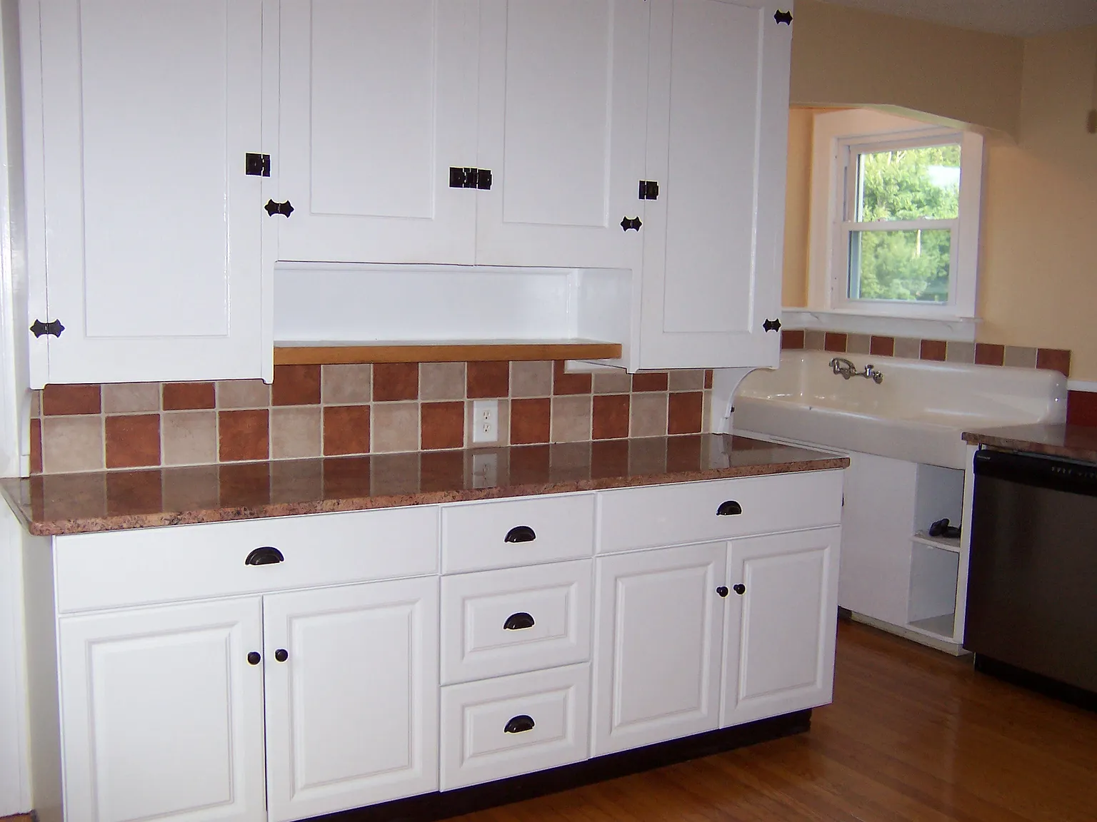 2 bed, 1215 sqft, $2,000 — Photo 2