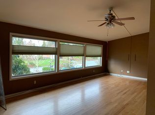 5660 116th Ave SE, Bellevue, WA 98006