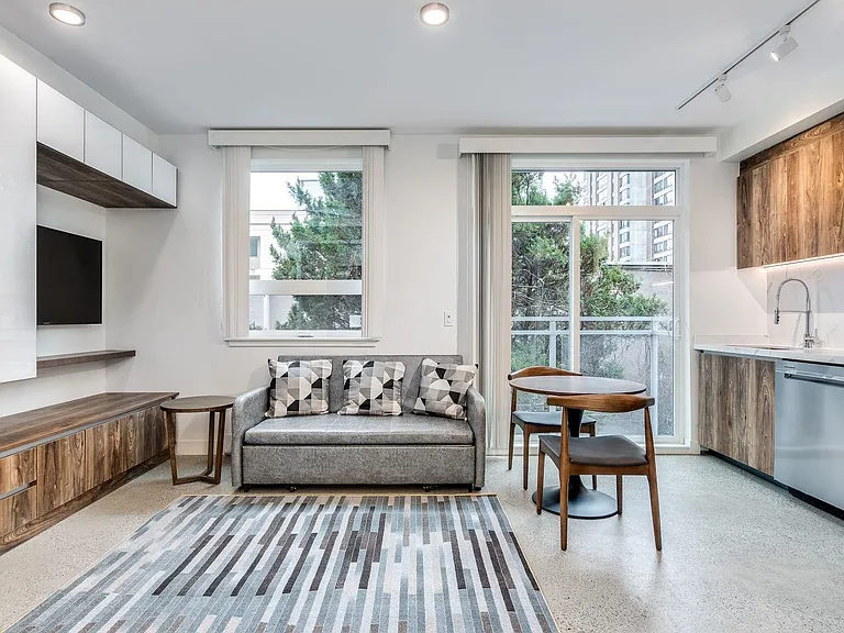 1170 Barclay St #202 — Photo 5