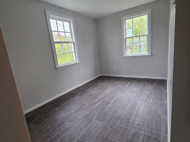 1411 NW Carden Ave #1411 — Photo 5