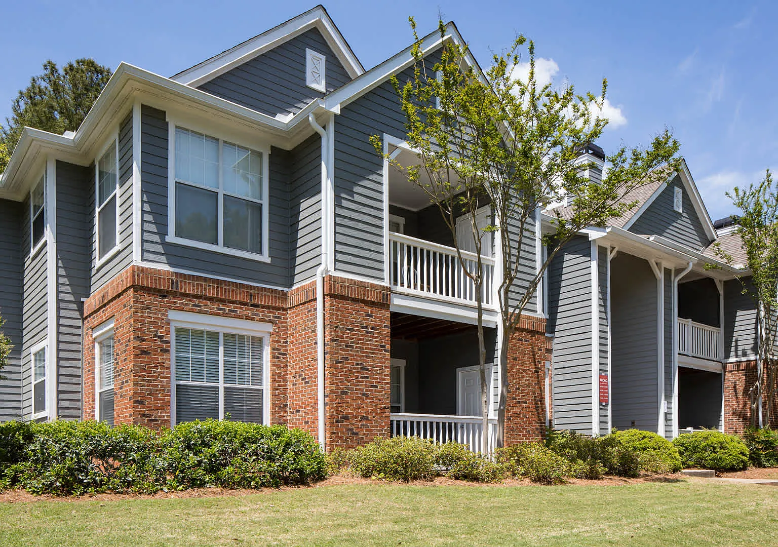 Lex Alpharetta — Photo 1