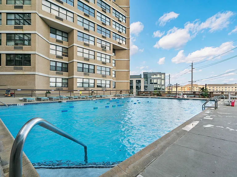 7004 Boulevard East #7D — Photo 20
