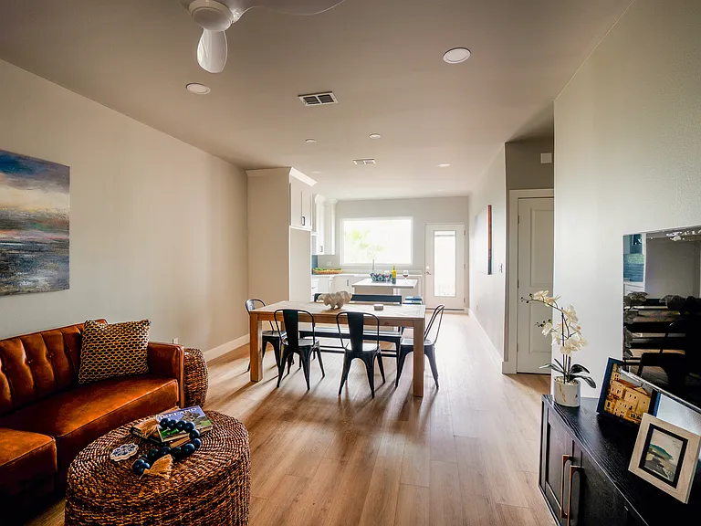 111 W Sunny Isle St #202 — Photo 18