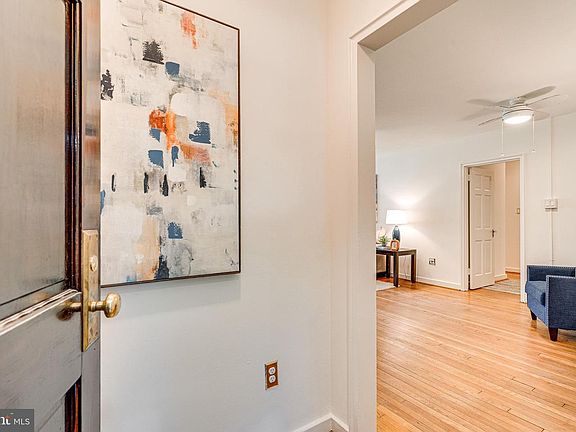 3rd image of 3303 Commonwealth Ave Unit 1-3303D