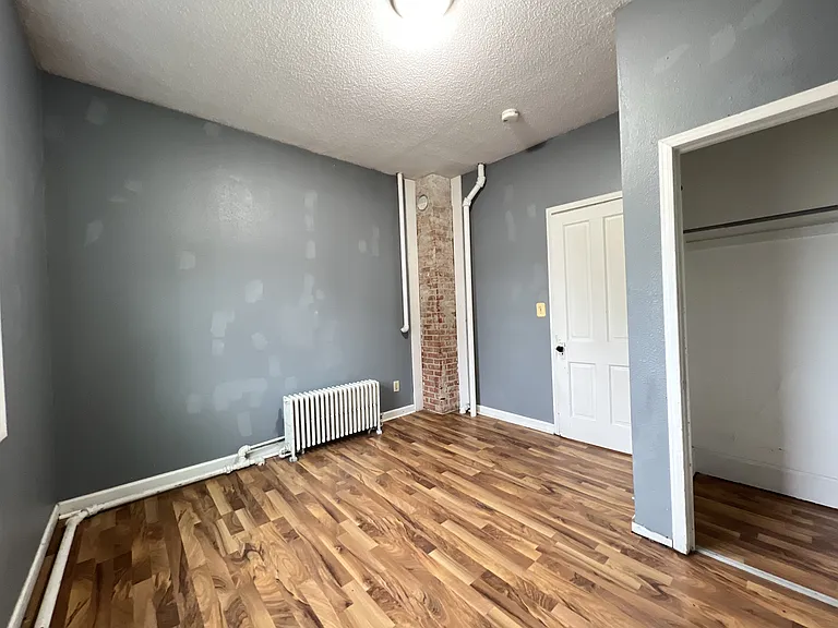 1008 Rhomberg Avenue - 1010-1/2 — Photo 5