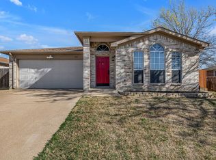 703 Valley Spring Dr, Arlington, TX 76018
