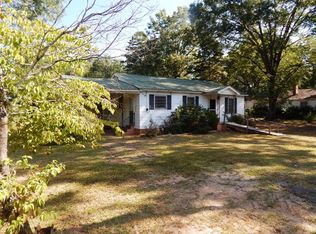 407 Orchard St, Washington, GA 30673