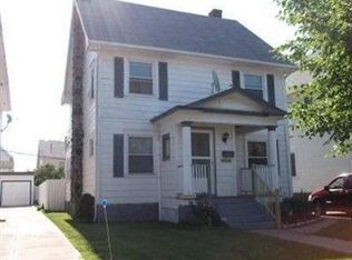 2019 Brown Rd, Lakewood, OH 44107