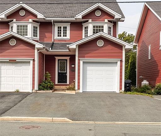 2nd image of 812 Southside Road