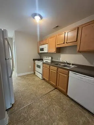 643 Fowler Manning Rd #19 — Photo 3