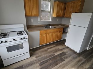 95 Bayview Ave #102, Jersey City, NJ 07305