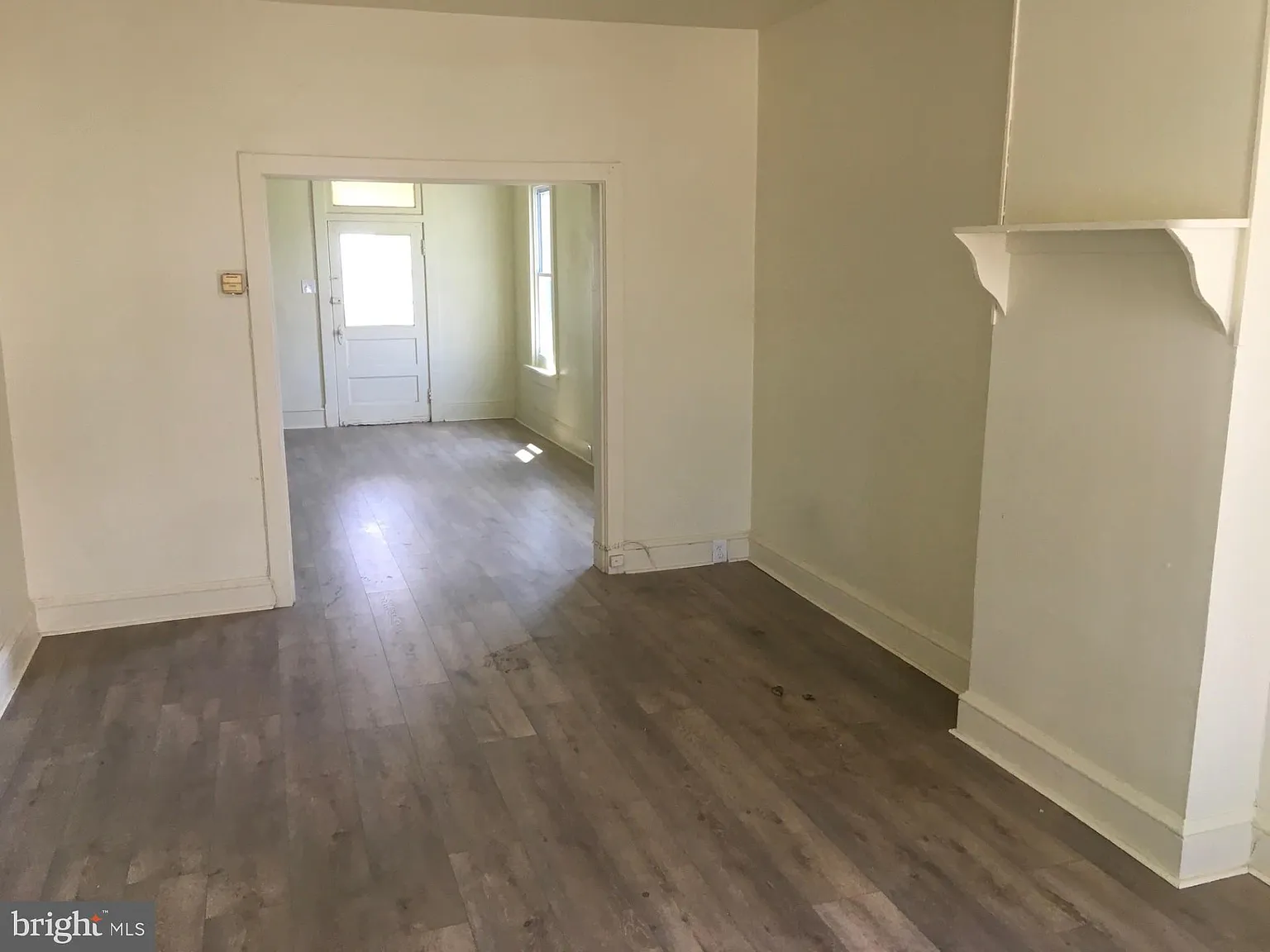 2 bed, 1.0 bath, 1109 sqft, $1,250 — Photo 2