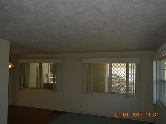 2nd image of 530 S Lanvale Ave