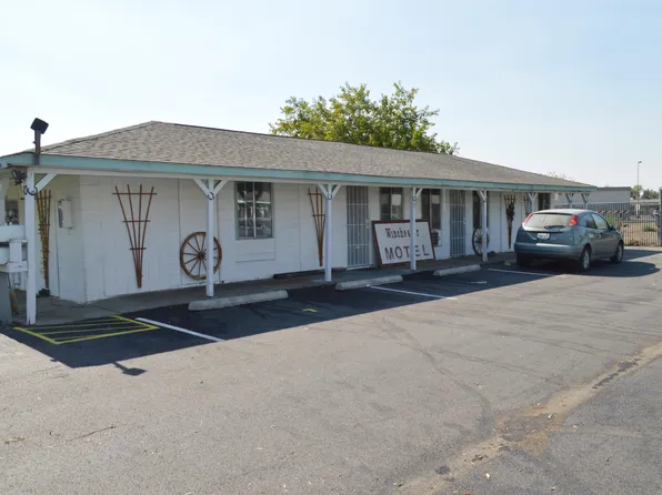 308 S Fir St, Toppenish, WA 98948