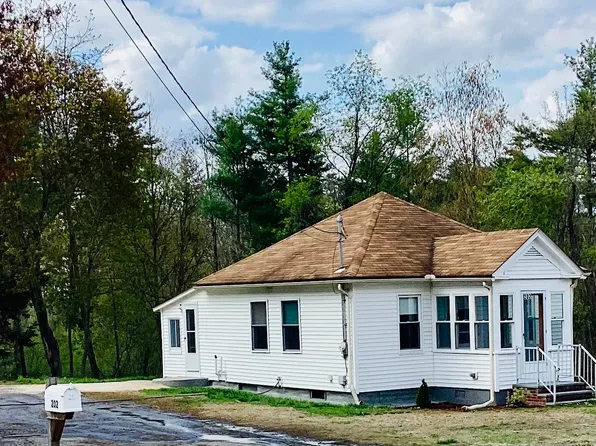 202 Cottage Street, Sanford, ME 04073