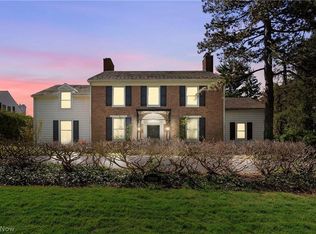 23900 Stanford Rd, Shaker Heights, OH 44122