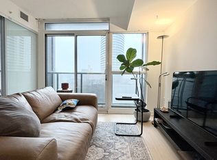 85 Queens Wharf Rd UNIT 905, Toronto, ON M5V0J9