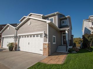 349A Lakeshore Dr, North Sioux City, SD 57049