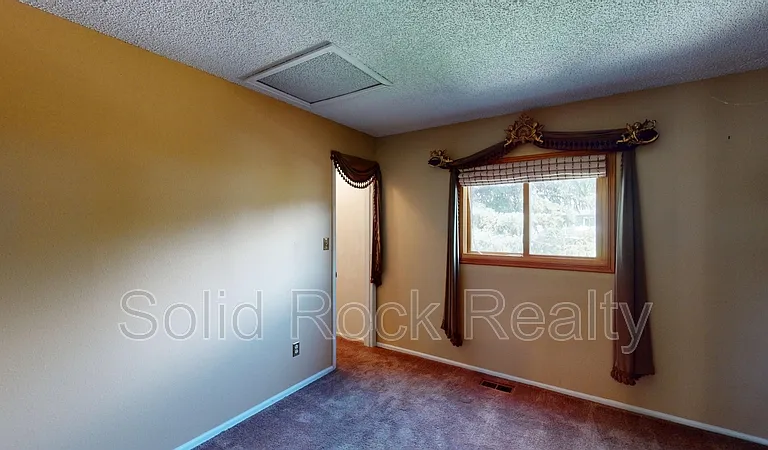 6713 Fredrick Dr — Photo 12