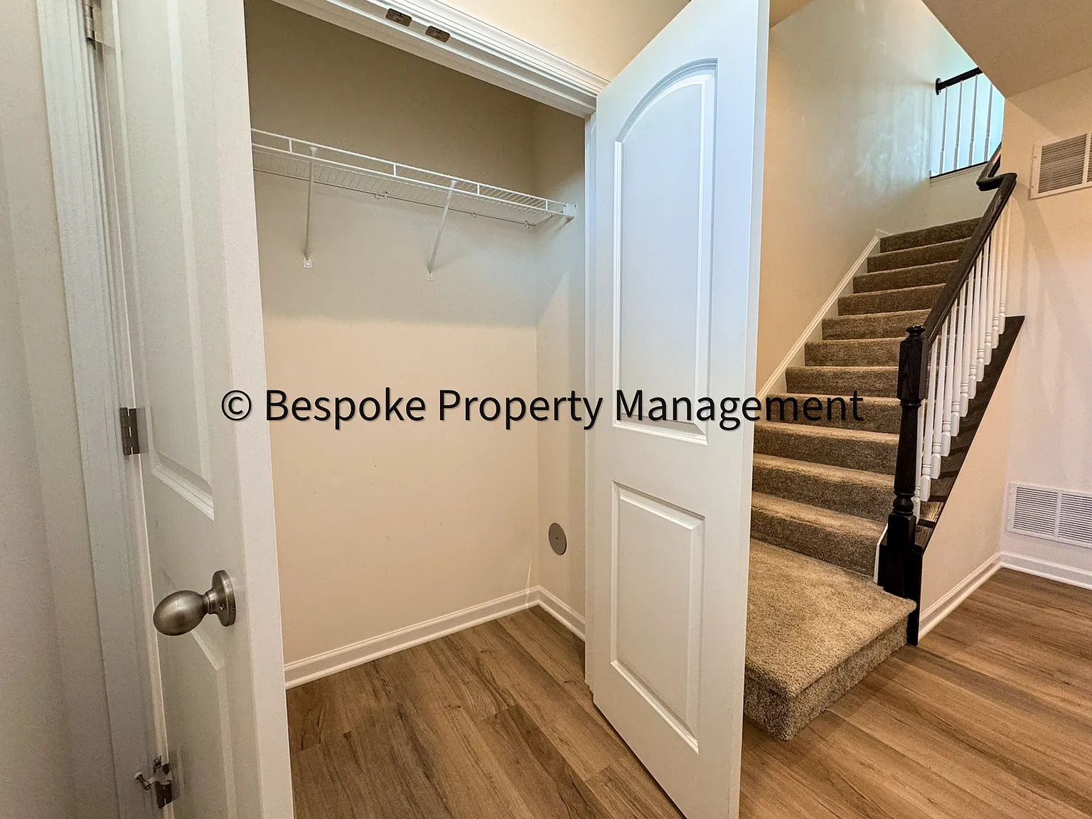56 Dover Ct — Photo 4