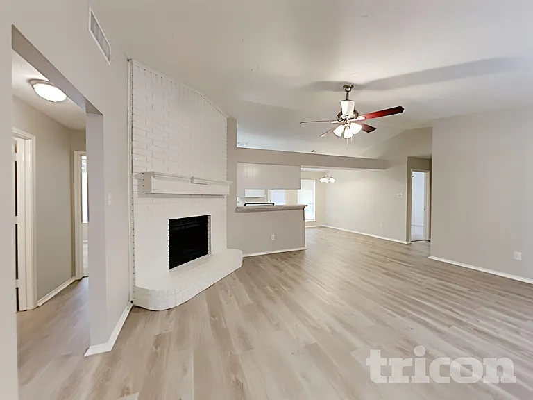 6625 Old Whitley Rd — Photo 3