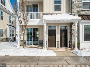 409 Isabelle Ct Unit 201, Harleysville, PA 19438