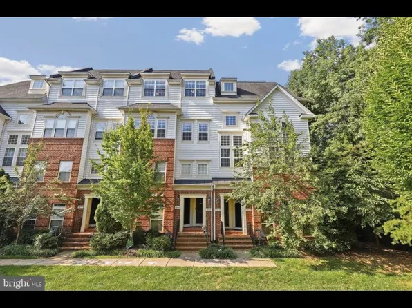 7072 Little Thames Dr #126, Gainesville, VA 20155