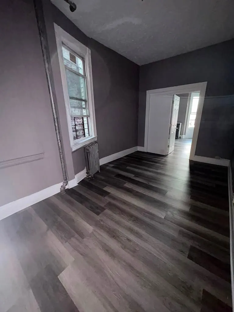 2 bed, 1.0 bath, $2,600 — Photo 4