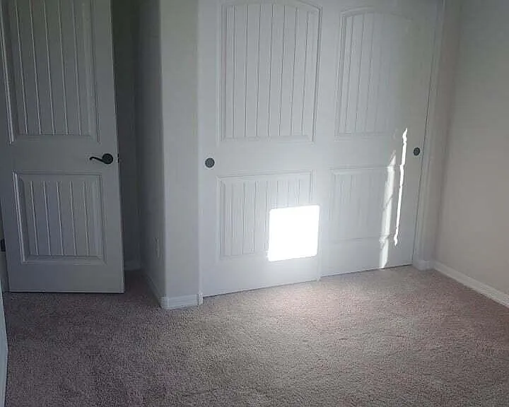 8746 W Solano Dr — Photo 4