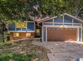 504 Bellevue Blvd S, Bellevue, NE 68005
