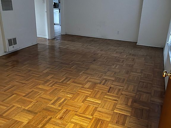 3rd image of 461 S Cloverdale Ave APT 7