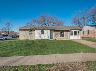 1703 Meadows Dr, Plano, TX 75074