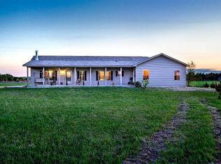 176 2200th Ave, Solomon, KS 67480