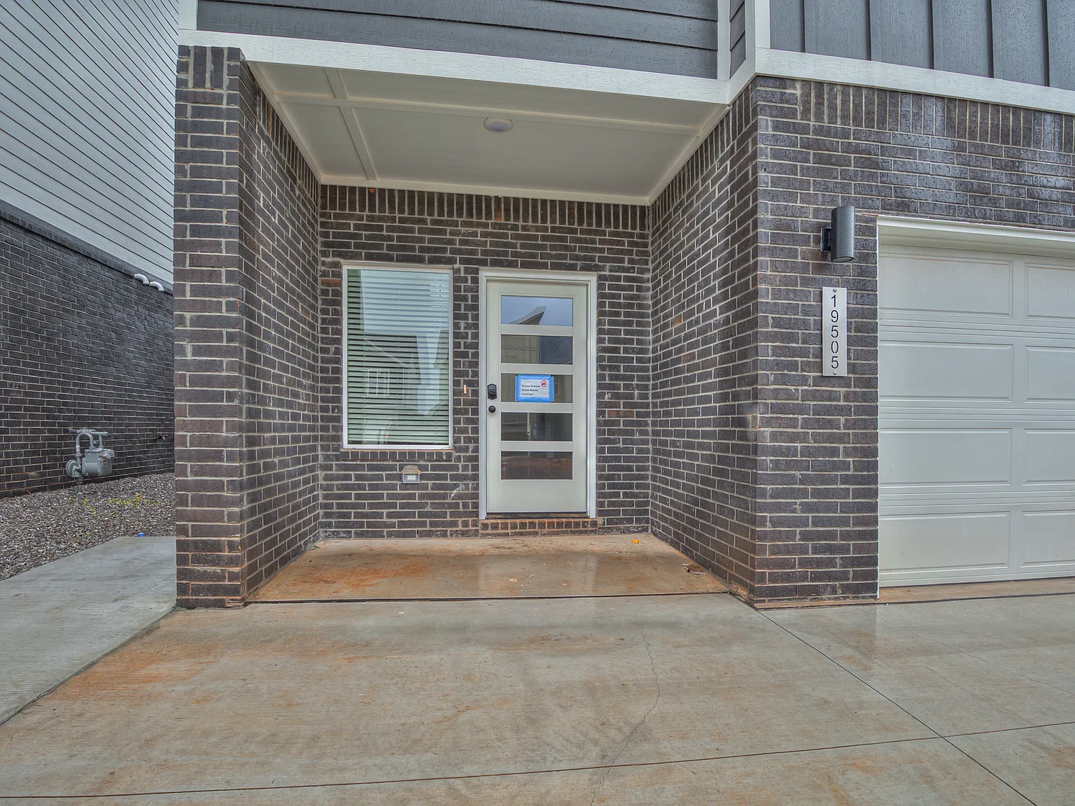 3 bed, 2.5 bath, 1646 sqft, $1,850 — Photo 3