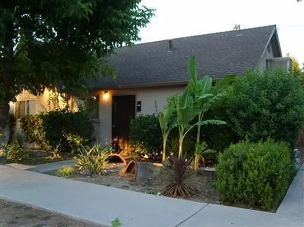 1108 E Clinton Ave, Fresno, CA 93704