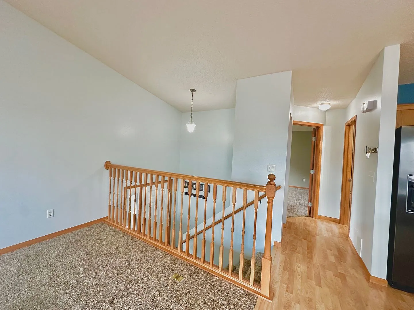 3 Bed, 2 Bath Twinhome! — Photo 3