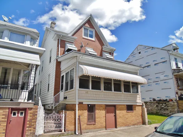 223 S Hickory St, Mount Carmel, PA 17851