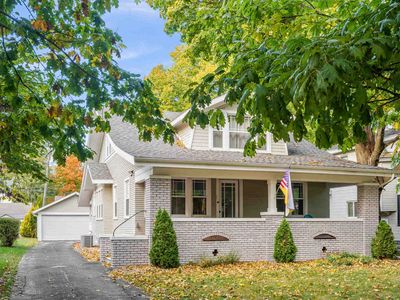 1906 E Taylor St, Bloomington, IL, 61701