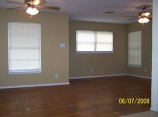 1010 Sumner Dr, San Antonio, TX 78218
