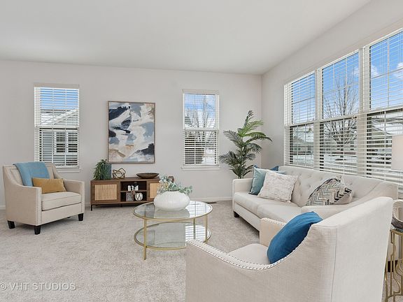 4th image of 16360 Crescent Lake Dr