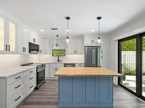 141 E Riverside Drive #6A, Jupiter, FL 33469