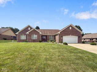 1233 Rosewood Ln, Mooresville, IN 46158