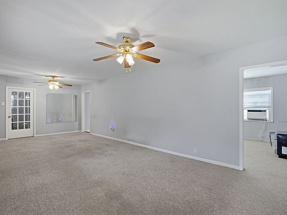 5th image of 1625 Meadowbrook Dr